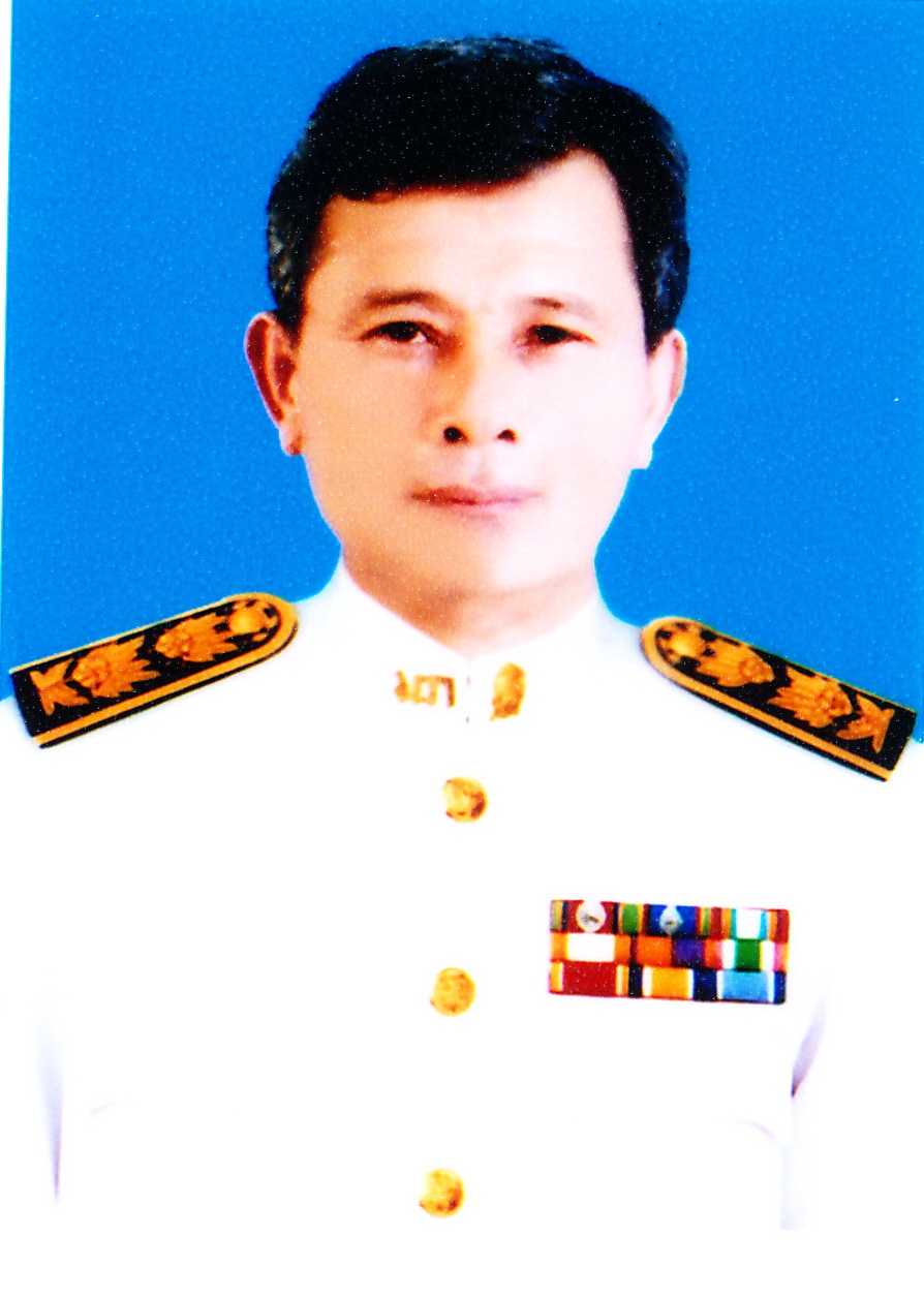 นายชาญชัย อินทรักษาทรัพย์